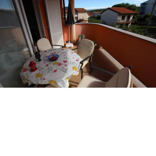 Apartment in Malinska/Insel Krk 37195