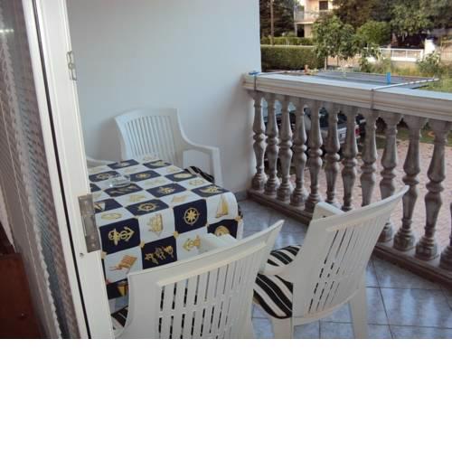 Apartment in Medulin with loggia, air conditioning, WiFi (3549-5)