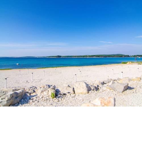 Apartment in Medulin with sea view, terrace, air conditioning, Wi-Fi (4635-3)