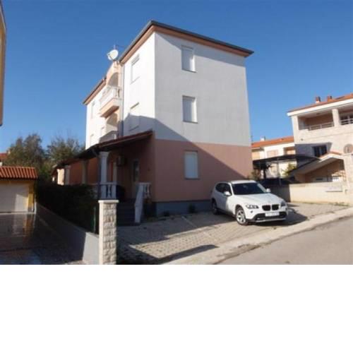 Apartment in Medulin with Terrace, Air conditioning, Wi-Fi, Washing machine (3479-1)