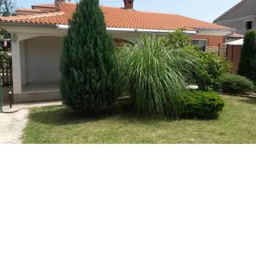 Apartment in Medulin with terrace, air conditioning, WiFi (3537-2)