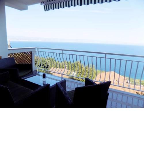 Apartment in Mošcenicka Draga with sea view, terrace, air conditioning, Wi-Fi (4364-6)