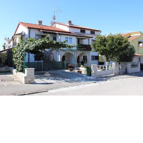 Apartment in Porec with Three-Bedrooms 1