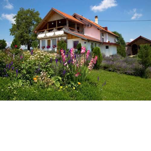 Apartment in Rakovica with Terrace, Air conditioning, Wifi (601-1)