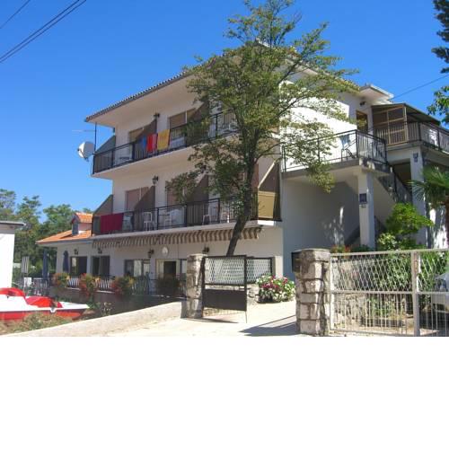 Apartment in Selce 5806