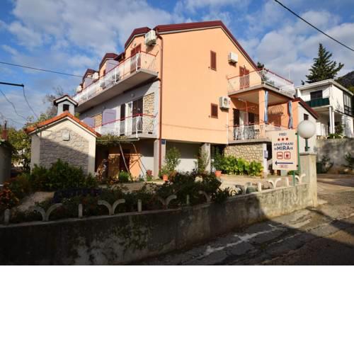 Apartment in Starigrad-Paklenica 39733