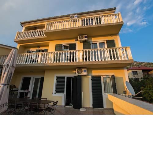 Apartment in Starigrad-Paklenica 6892