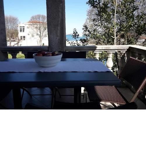 Apartment in Sukošan with sea view, terrace, Wi-Fi (4813-2)