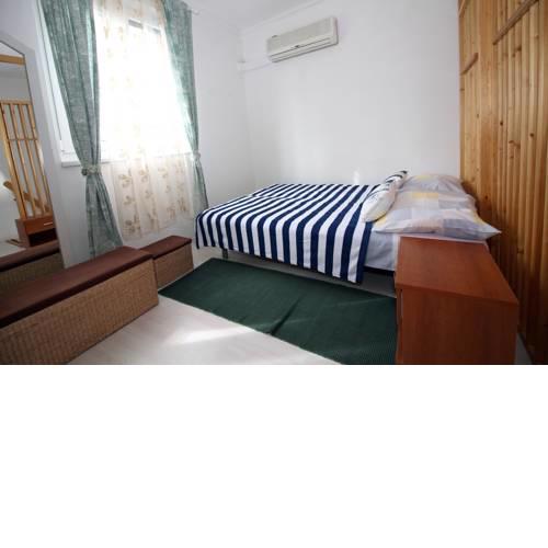 Apartment in Tisno