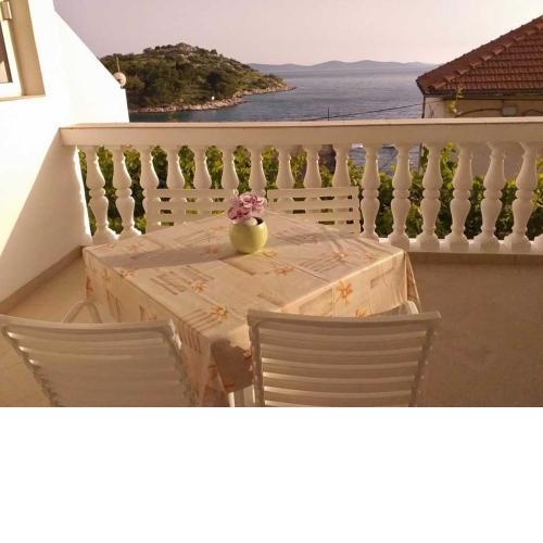 Apartment in Tribunj with sea view, balcony, air conditioning, W-LAN 5035-1