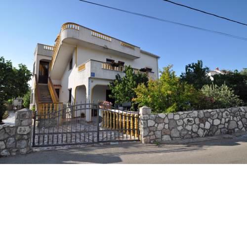 Apartment in Vrbnik/Insel Krk 13613