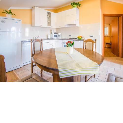 Apartment in Vrbnik/Insel Krk 36770