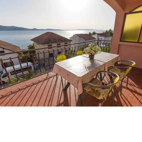 Quaint Apartment in Sveti Petar na Moru with Garden