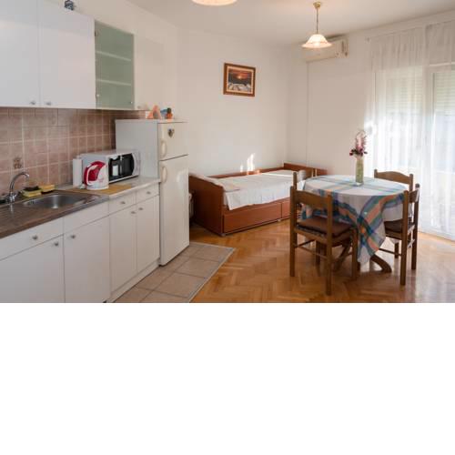 Apartment Ivo