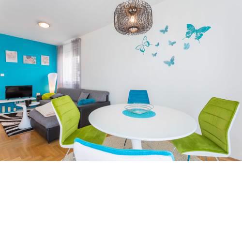 Apartment Jela