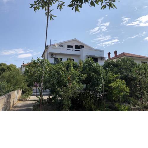 Apartment Jezera 5135c