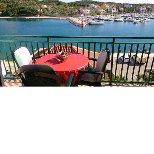 Apartment Jezera 796e