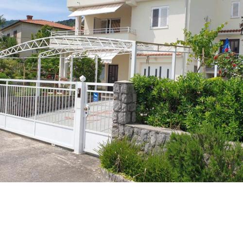 Apartment JF Rezine