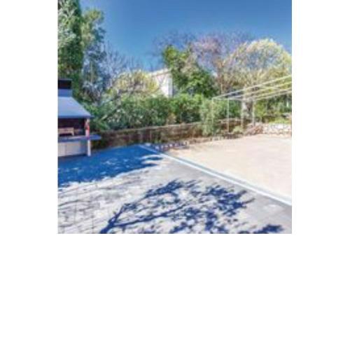 Apartment Karla 42 pax