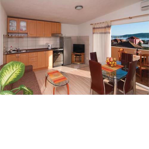 Apartment Kastel Gomilica 75 with Outdoor Swimmingpool