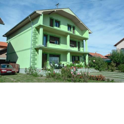 Apartment Kolonija