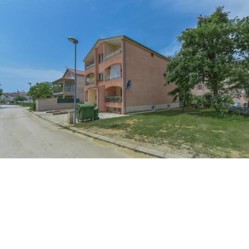 Apartment Kristijan with Balcony