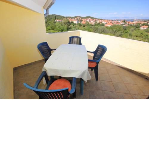 Apartment Kukljica 8196c