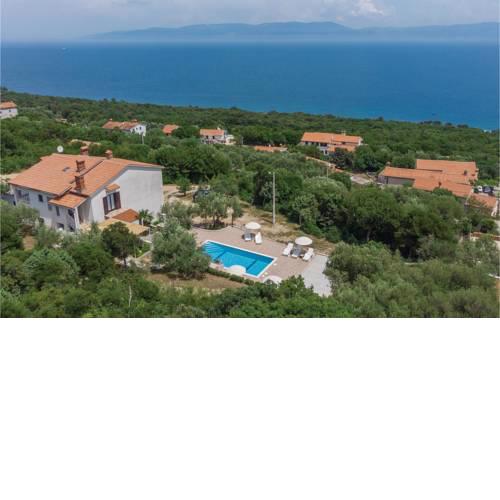 Apartment Labin 22 with Outdoor Swimmingpool