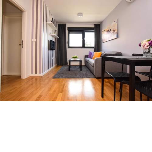 Apartment Lenora