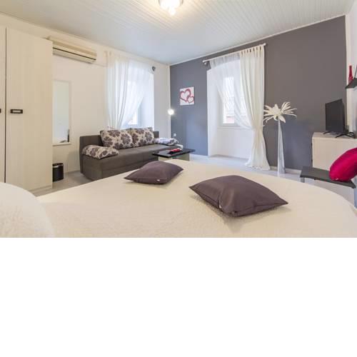 Apartment Lino