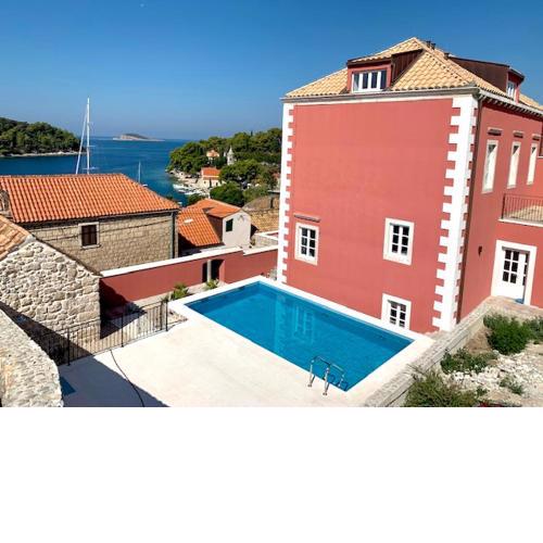 Apartment Lisa with pool in Cavtat old town
