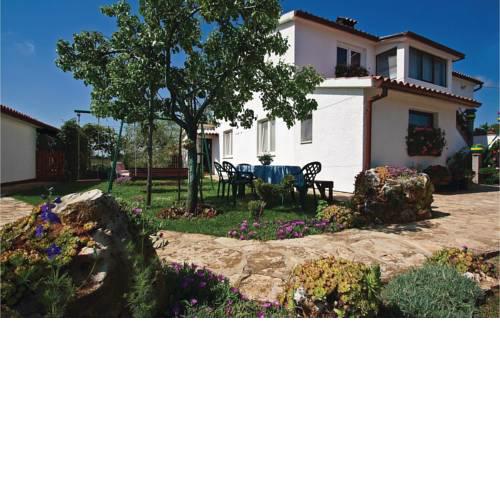 Apartment Liznjan Montiron III