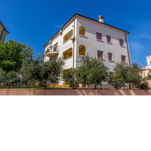Apartment Ližnjan