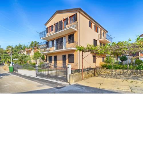 Apartment Ljiljana 1553
