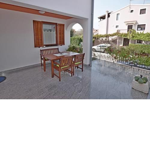 Apartment Ljiljana