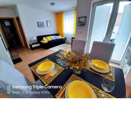 Apartment Loly - a few steps to the beach!