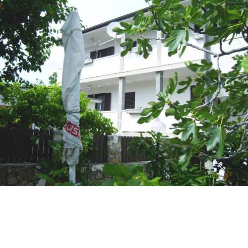 Apartment Lopar 12327b