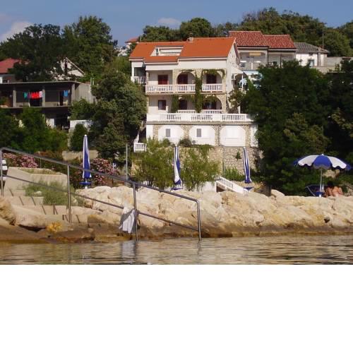 Apartment Lopar 12534b