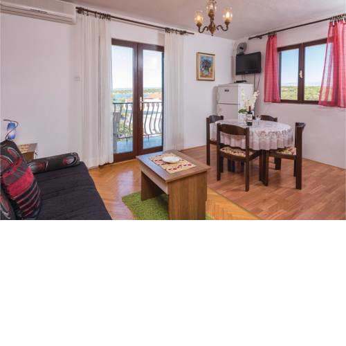 Apartment Loviste with Sea View 05