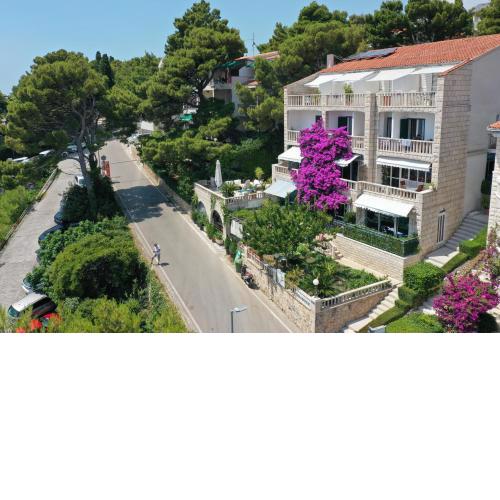 Apartment Luka Sodan -Villa Bose