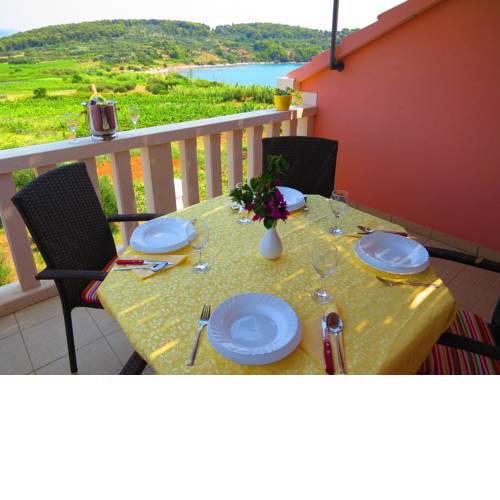 Apartment Lumbarda 4353a