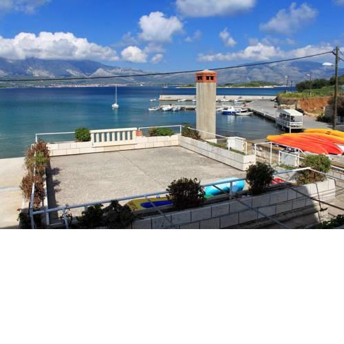 Apartment Lumbarda 4378d