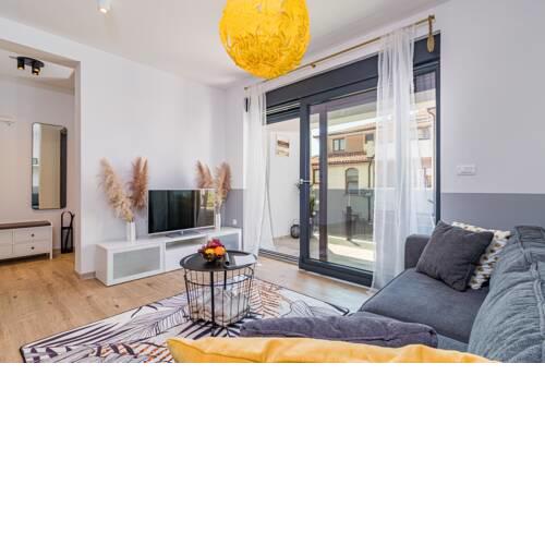 Apartment M****, NEW City Apartment + parking