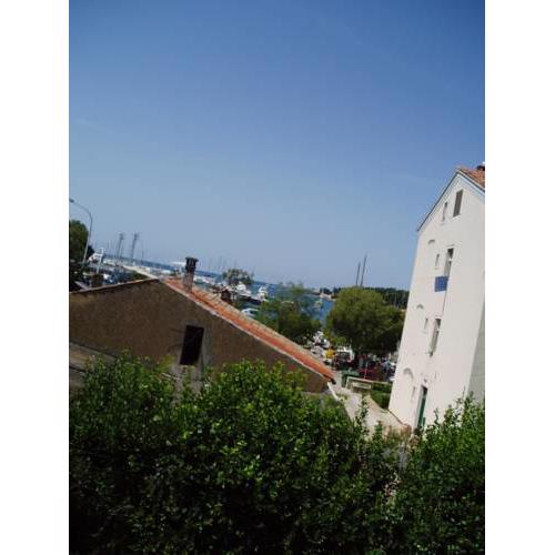 Apartment Maestral