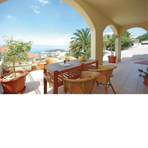 Apartment Makarska Put Makra III