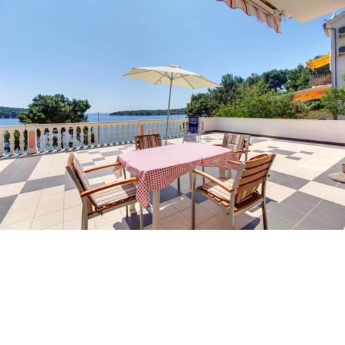 Apartment Mali Losinj 2489c