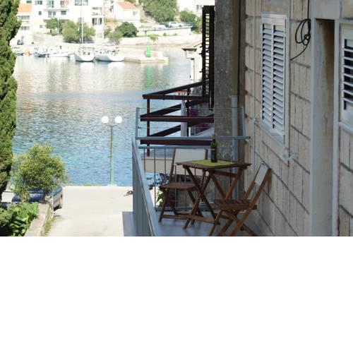 Apartment Mandica