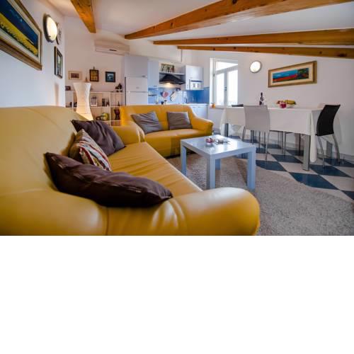 Apartment Marin