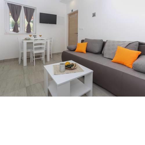 Apartment Mavarstica 16730d