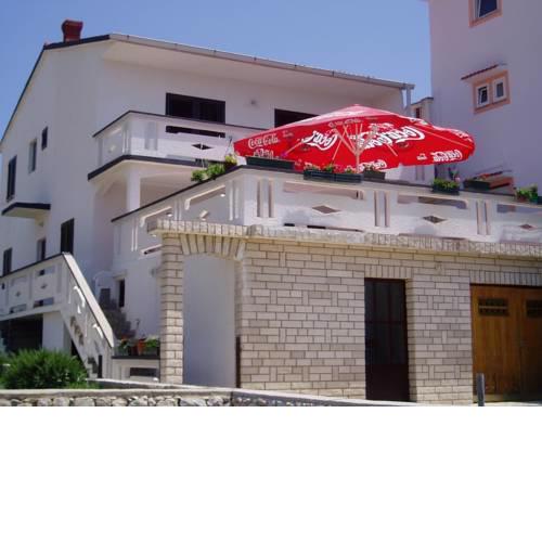Apartment Metajna 2